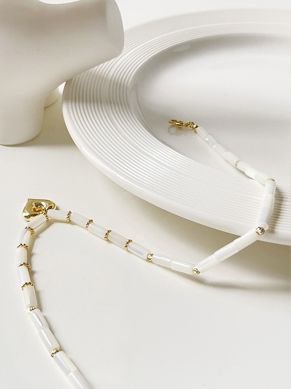 Fashion Heart Shape Shell Copper Beaded Plating Pendant Necklace 1 Piece