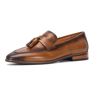 One-Piece Drop-Shipping European First-Layer Cowhide Loafers for Men, Slip-On Business Genuine Leather Men's Shoes with Tassel Design