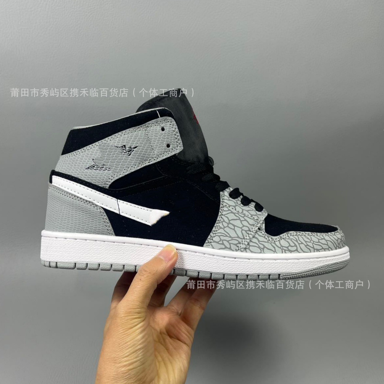 Original label high-quality replica NKAJ1 casual sports sneakers, original label 4487-100, super A black mocha with reverse hook