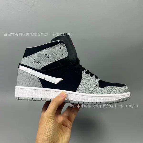 Original label high-quality replica NKAJ1 casual sports sneakers, original label 4487-100, super A black mocha with reverse hook