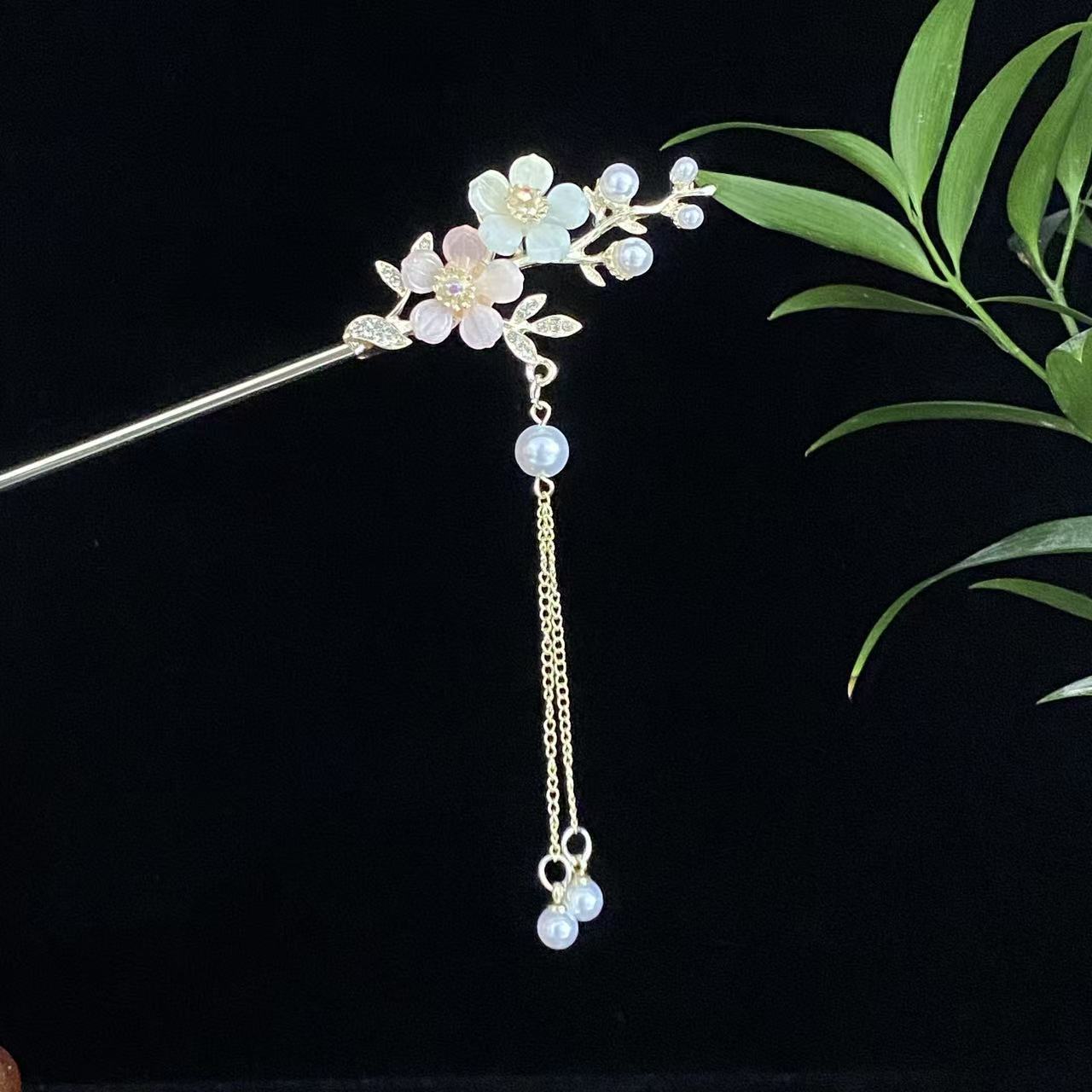 Hairpin 2502