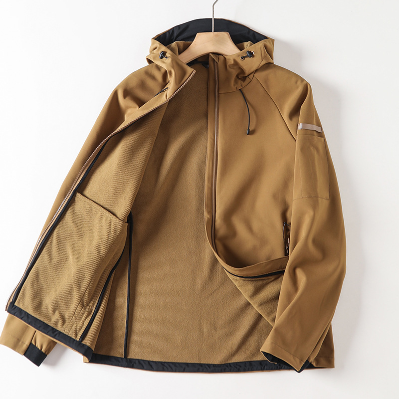 Nordic city outdoor! Windproof and waterproof! Autumn and winter men's foreign trade plus velvet soft shell hooded jacket_voghion.com
