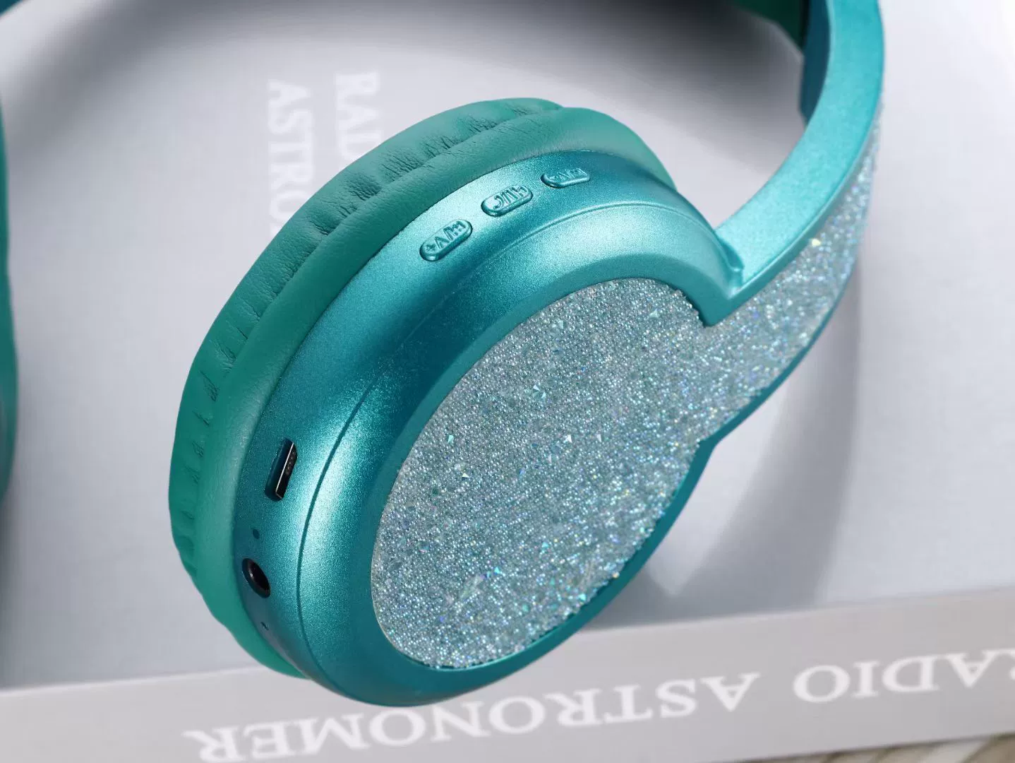 Подарочные наушники с Bluetooth, беспроводная гарнитура, BT-стик, алмазный блеск, модные спортивные большие наушники