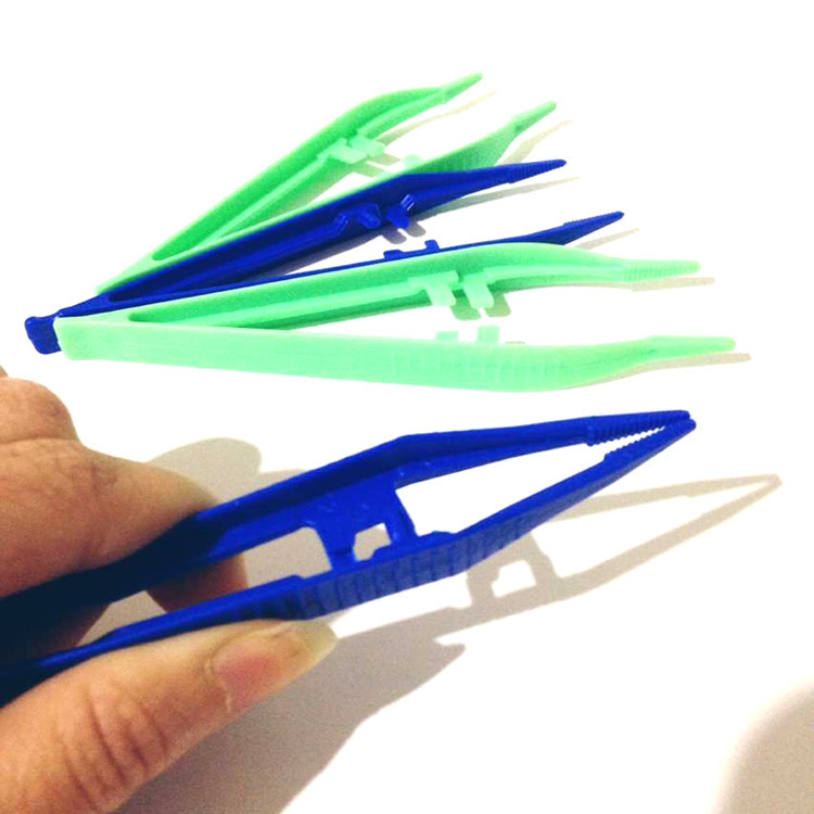 工厂现货急救配件塑料镊子 儿童手工安全塑料镊子 单个小夹子批发