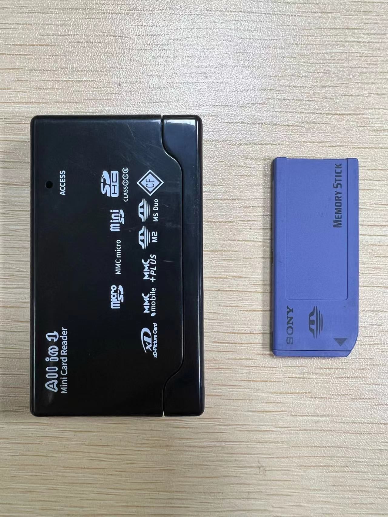 クロスボーダー2.0高速sdカードTFカードリーダーMSパソコン六合一m 2多機能XDカードリーダーCF卸売り