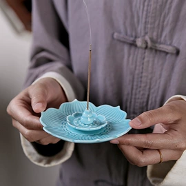 香炉;香托/香盘;香