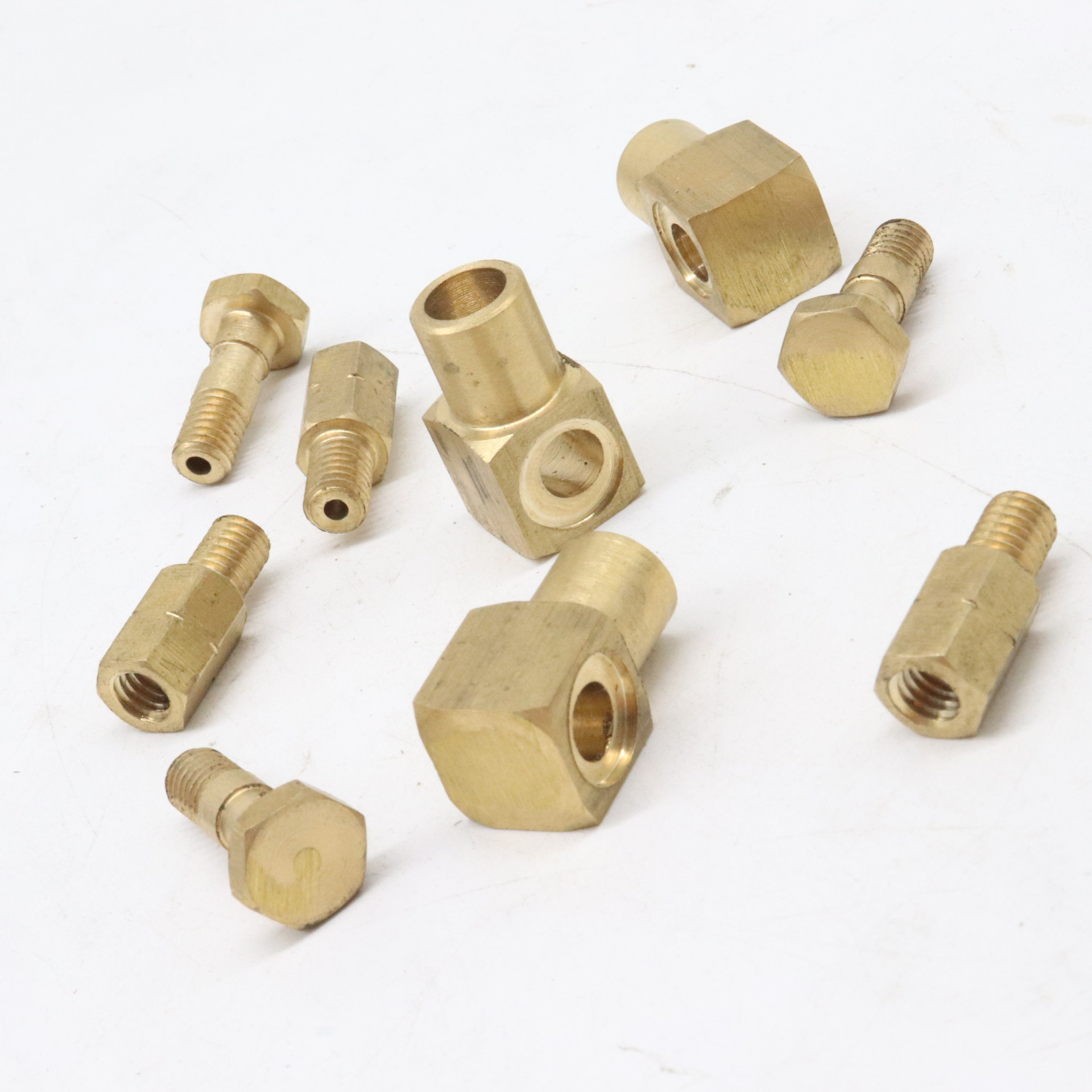 供应卡套式接头 卡套式三通 四通接头 卡套式直通管接头