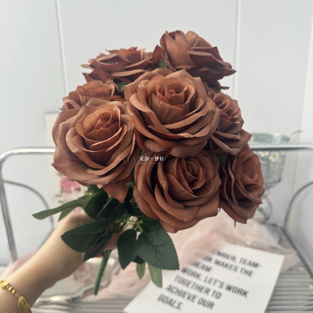 Artificial de 24 colores de la boda carretera flor 10 rosas artificial Flor de seda boda fondo rosa Decoración