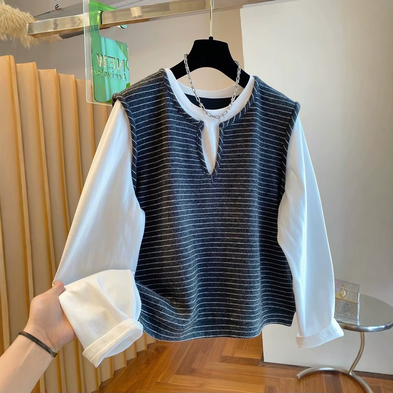 Plus-size 120kg Striped Faux Two-Piece Long-Sleeve T-Shirt for Women, Spring/Autumn Loose Fit Korean Style Inner Layer Top