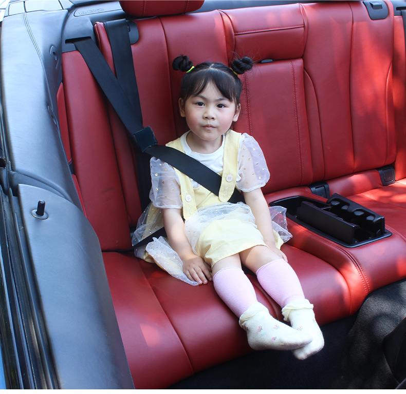 Car Baby Child Safety Belt Adjuster and Fixator, Anti-Strangle Limiter, Portable Car Safety Seat
