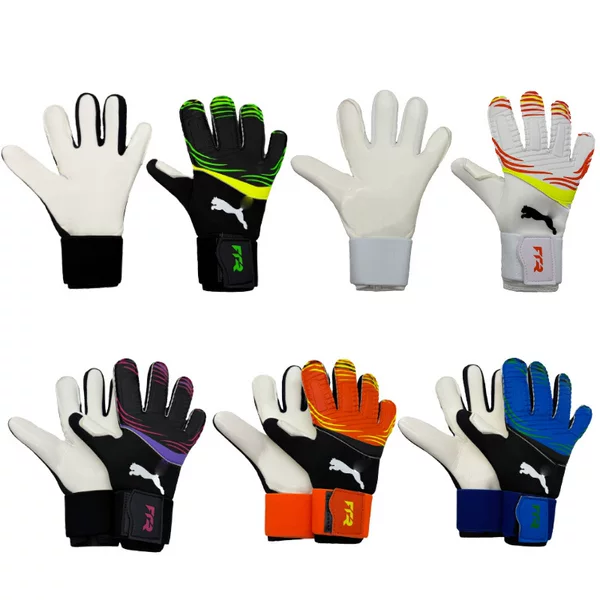 Goalkeeper Gloves Professional with Finger Protection Game Latex Professional Non-Slip Youth Student Football Goalkeeper Gloves