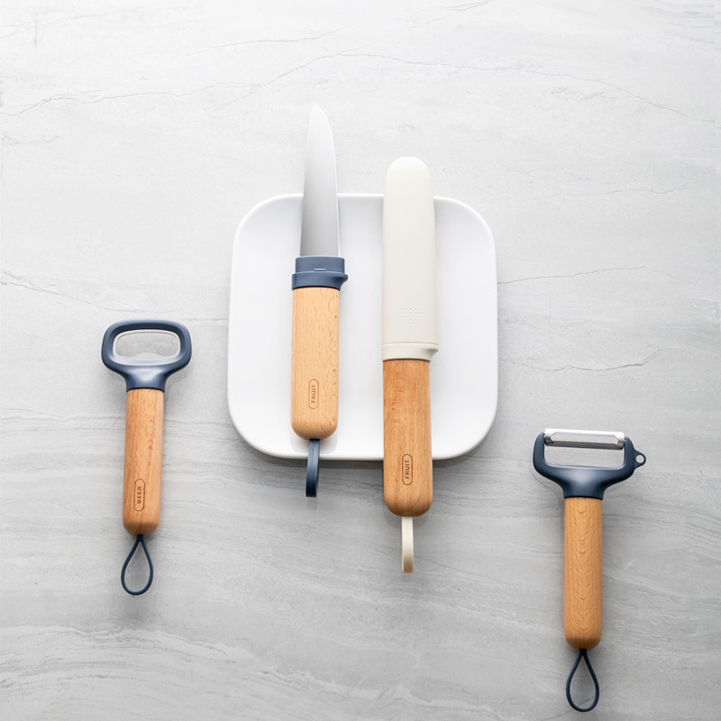 Household fruit knife three-piece kitchen food supplement knife stainless steel bottle opener paring knife melon and fruit knife grater