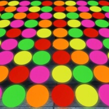 批发彩色荧光纸彩纸折纸珠光纸儿童亮光纸电光纸彩色剪纸气氛道具