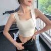 Ivory white [wide shoulders]