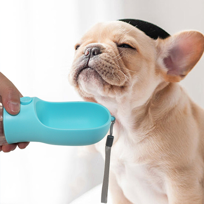 Procesamiento de tazas para mascotas personalizadas, tazas de agua portátiles, botellas de agua para viajes al aire libre, con elemento filtrante, tazas para beber para mascotas