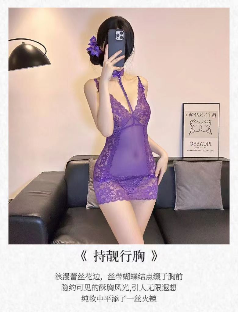 Lace Perspective Deep-V Babydoll Set with Sheer Mesh and Stockings — detail image 2