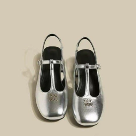 高跟凉鞋;女式时装单鞋;女式皮靴