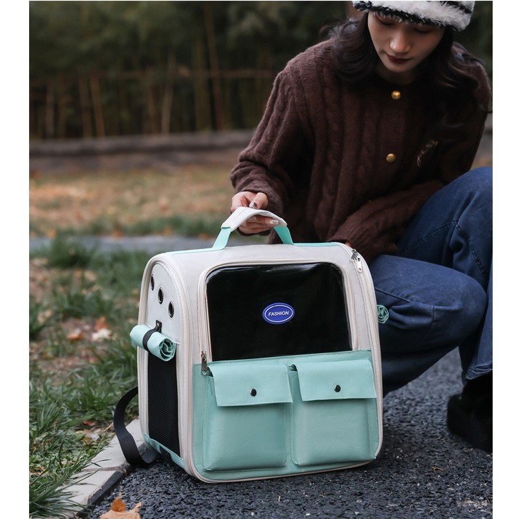 New wholesale double-shoulder pet backpack, large space, breathable, comfortable, versatile, simple, with roll-up design for pet storage
