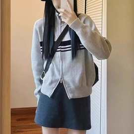 韩系灰色立领宽松学院风双拉链针织外套女秋季短款针织开衫上衣女