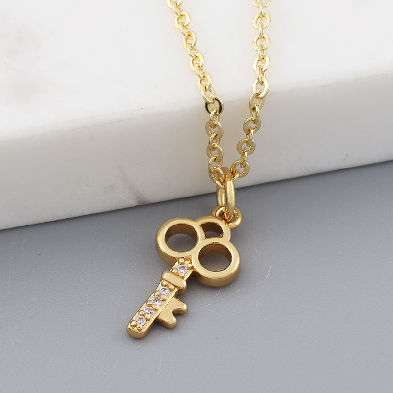Fashion Key Copper Necklace Inlaid Zircon Copper Necklaces