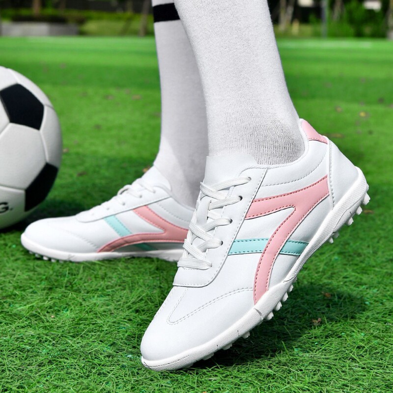 Children's Football Shoes for Girls with Broken Nails Tf Breathable Football Training Shoes for Primary and Secondary School Students for Boys and Girls with Short Nails Children's Football Shoes for Girls with Broken Nails Tf Breathable Football Training Shoes for Primary and Secondary School Students for Boys and Girls with Short Nails