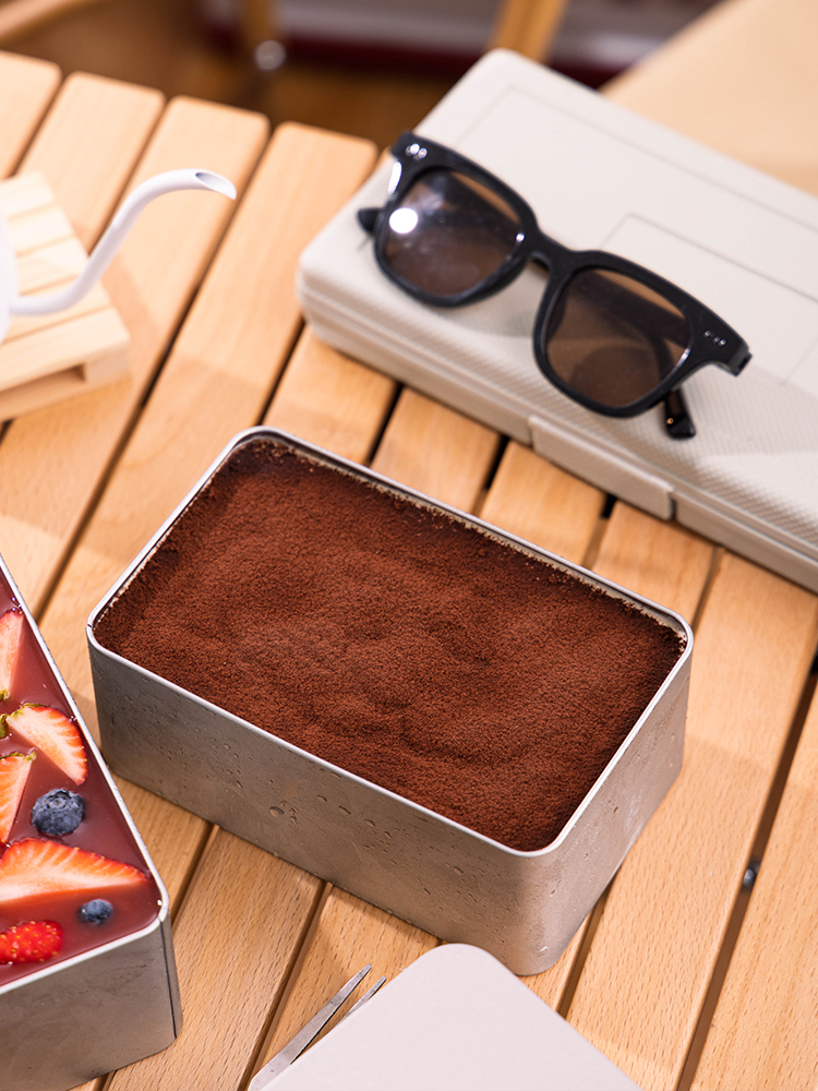 Caja de embalaje tiramisu galletas caja de latín crisp nougat dulces horneado lata vacía caja de hierro