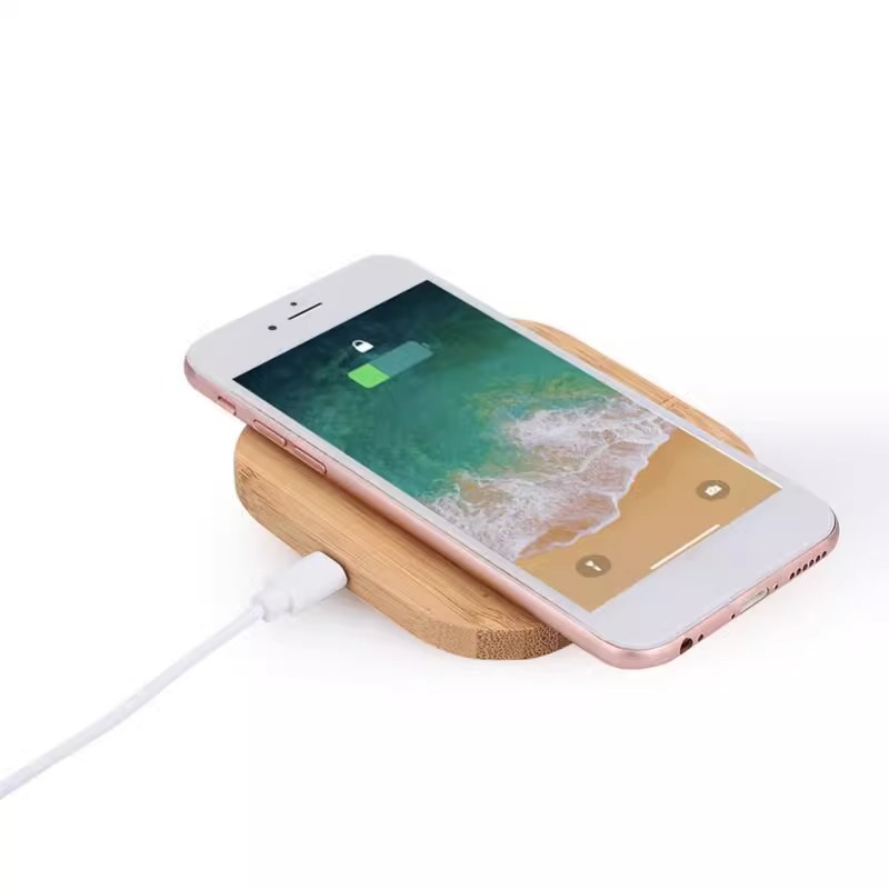 Cargador inalámbrico de bambú de 15W, disponible en formas redonda y cuadrada, en stock, cargador inalámbrico para teléfono móvil, carga rápida, se puede personalizar con el logotipo.