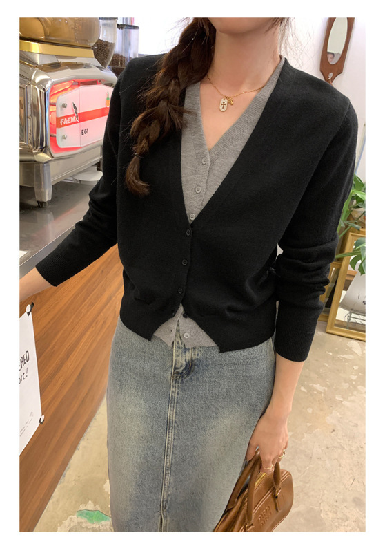 假两件V领拼色软糯针织开衫女秋冬新款慵懒风短款小个子毛衣外套|undefined