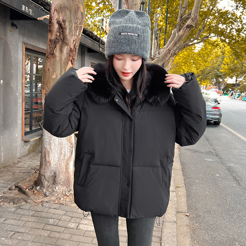 Europa y los Estados Unidos nuevo otoño y invierno 2025 pan plumón ropa de algodón mujer gruesa suelta pequeña chaqueta de algodón corta chaqueta de algodón