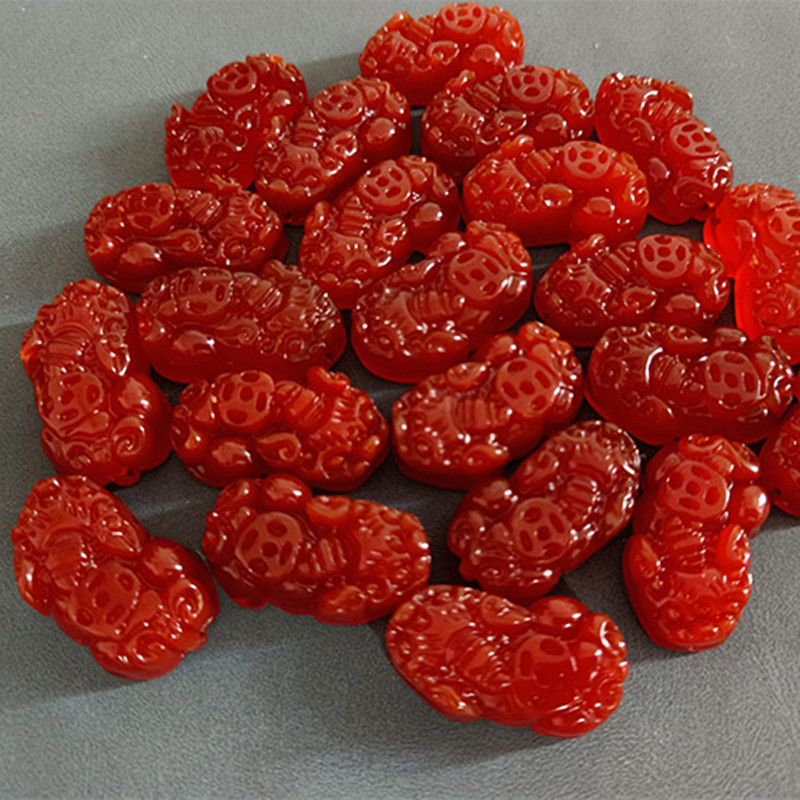 빨간 마노 용감한 알몸 펜던트 (27*15mm)