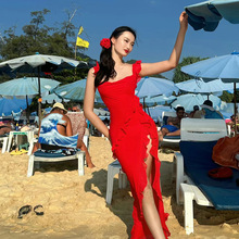 法式性感纯欲红色吊带连衣裙荷叶边开叉海边度假氛围感礼服长裙女