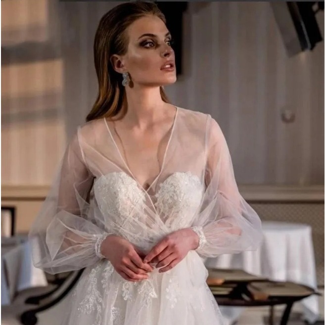 欧美跨境短款长袖网纱披肩白色象牙色新娘礼服搭配旅游拍照小坎肩