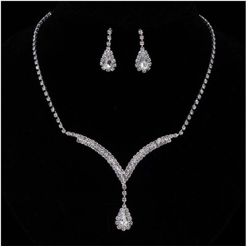 Серебряный аксессуар, ожерелье и серьги, цепочка, набор, коллекция 2023, комплект из 2 предметов, свадебные аксессуары