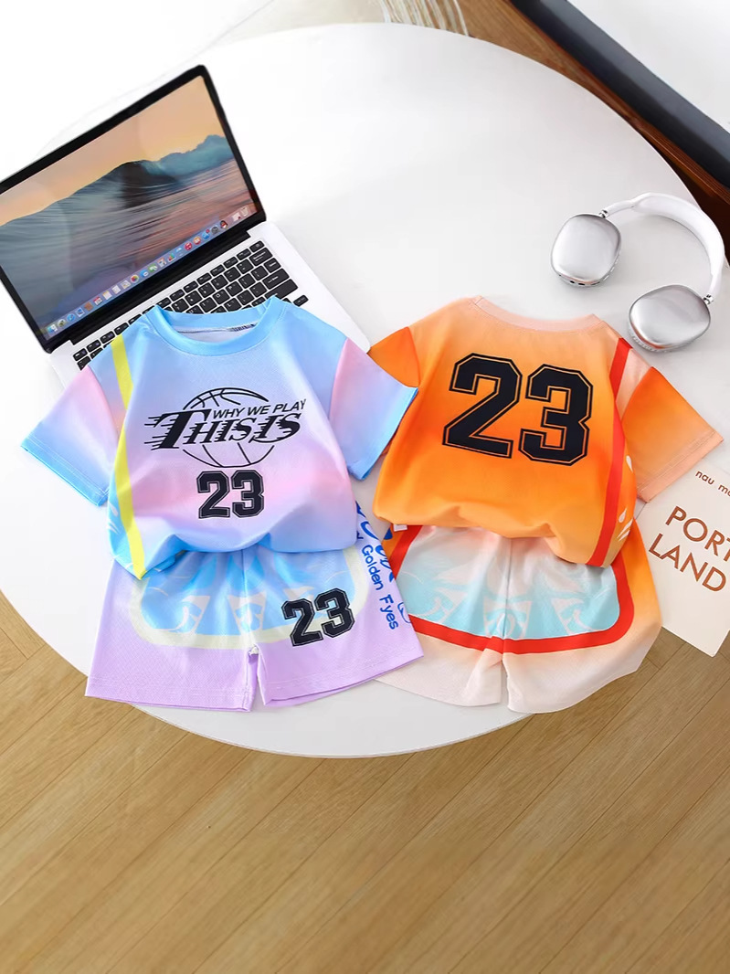 Sports suit for men and women