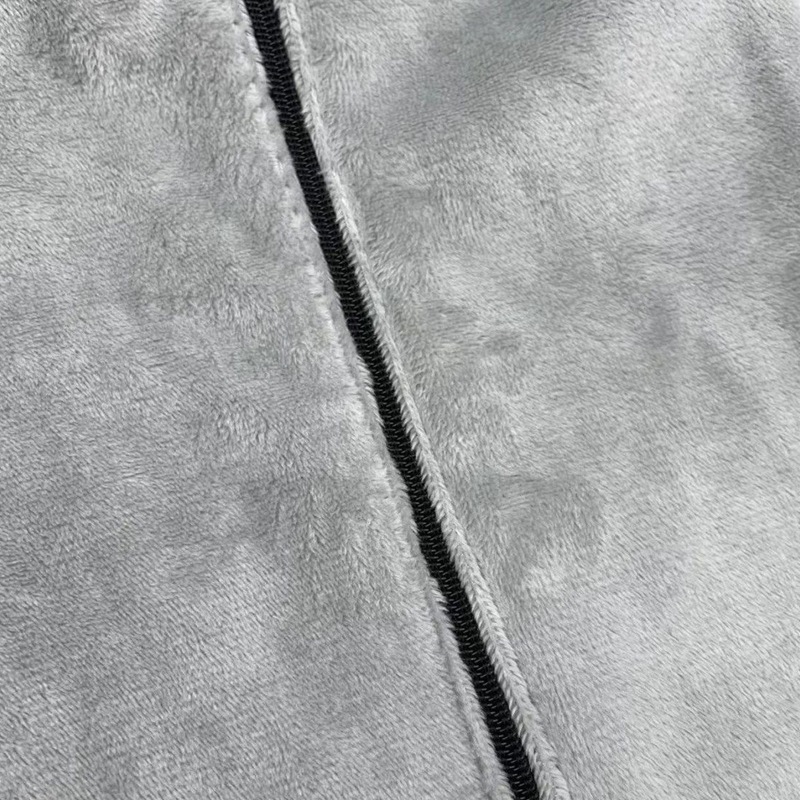 Cuscino da viaggio a u con cappuccio per aereo e relax_voghion.com