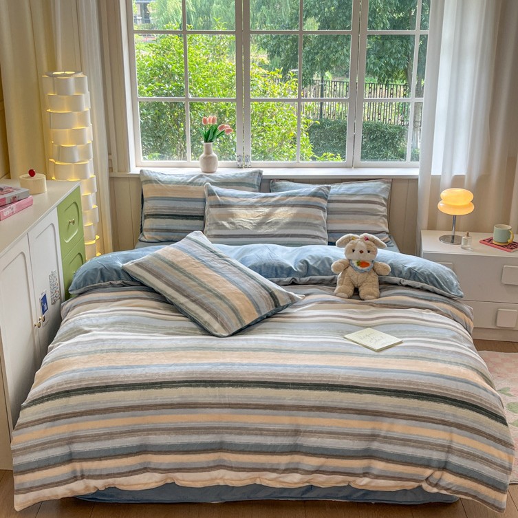 컬러풀한 스트라이프-[두껍고 따뜻한 밀크벨벳 4종세트]