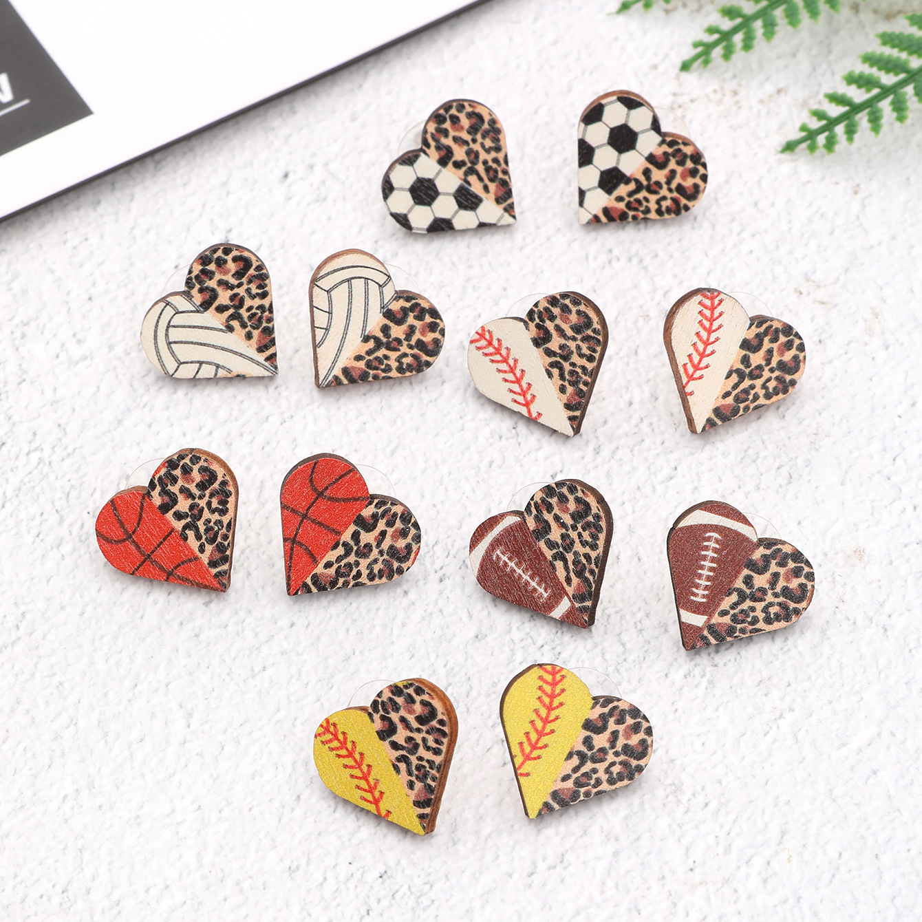 8g Weight Ear Studs Classification 1 Pair Retro Simple Style Heart Shape Wood Ear Studs