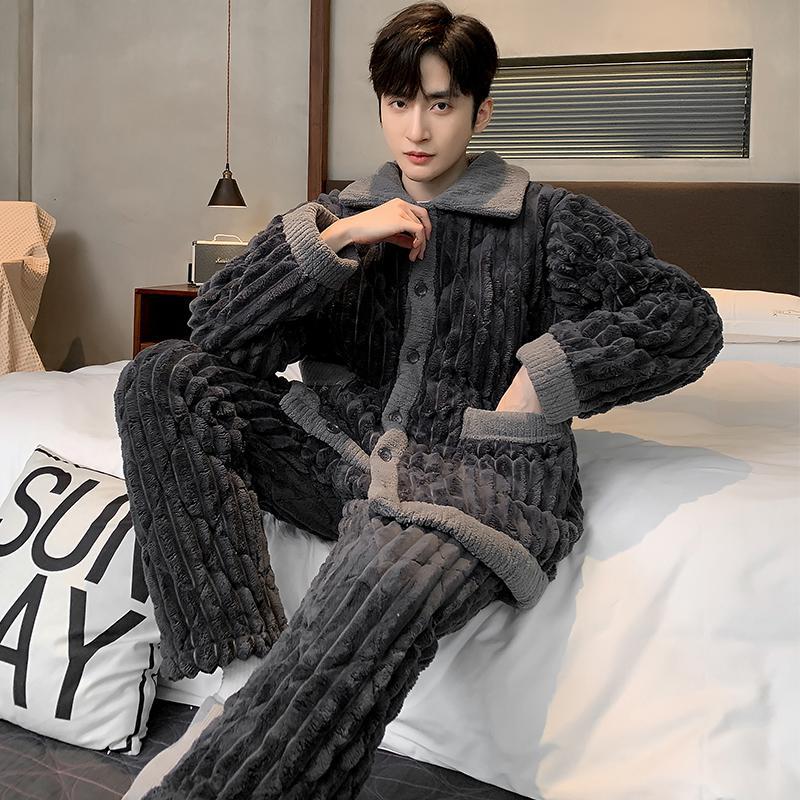 간단한 청소년 산호 벨벳 퀼트 잠옷 남성 가을, 겨울 정장 두꺼운 따뜻한 가정 옷 플란넬은 외부에서 착용 가능