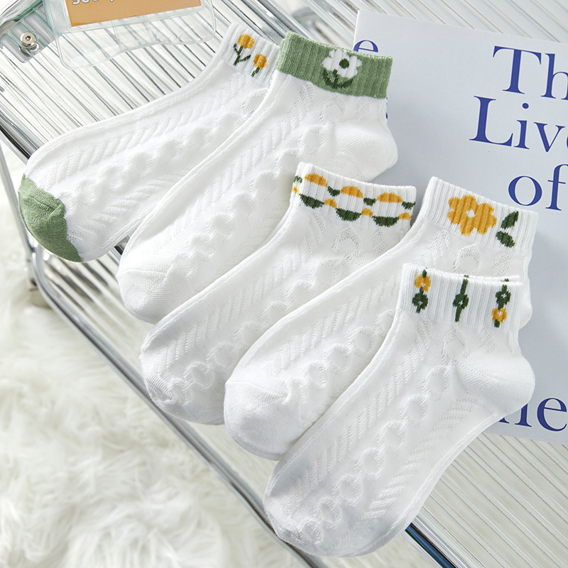 Spring and summer new men's and women's boat socks ladies white socks green small flower socks explosions mesh Zhuji socks