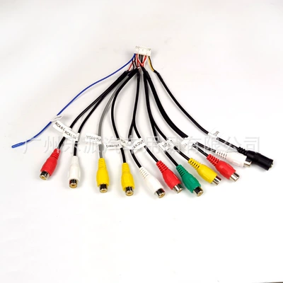 plug RCA output line 10 headband – Other Car Video