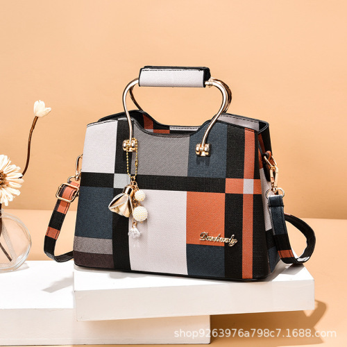 Cross-border women's bag 2024 new fashion handbag autumn and winter popular foreign style shoulder bag ins versatile trendy crossbody