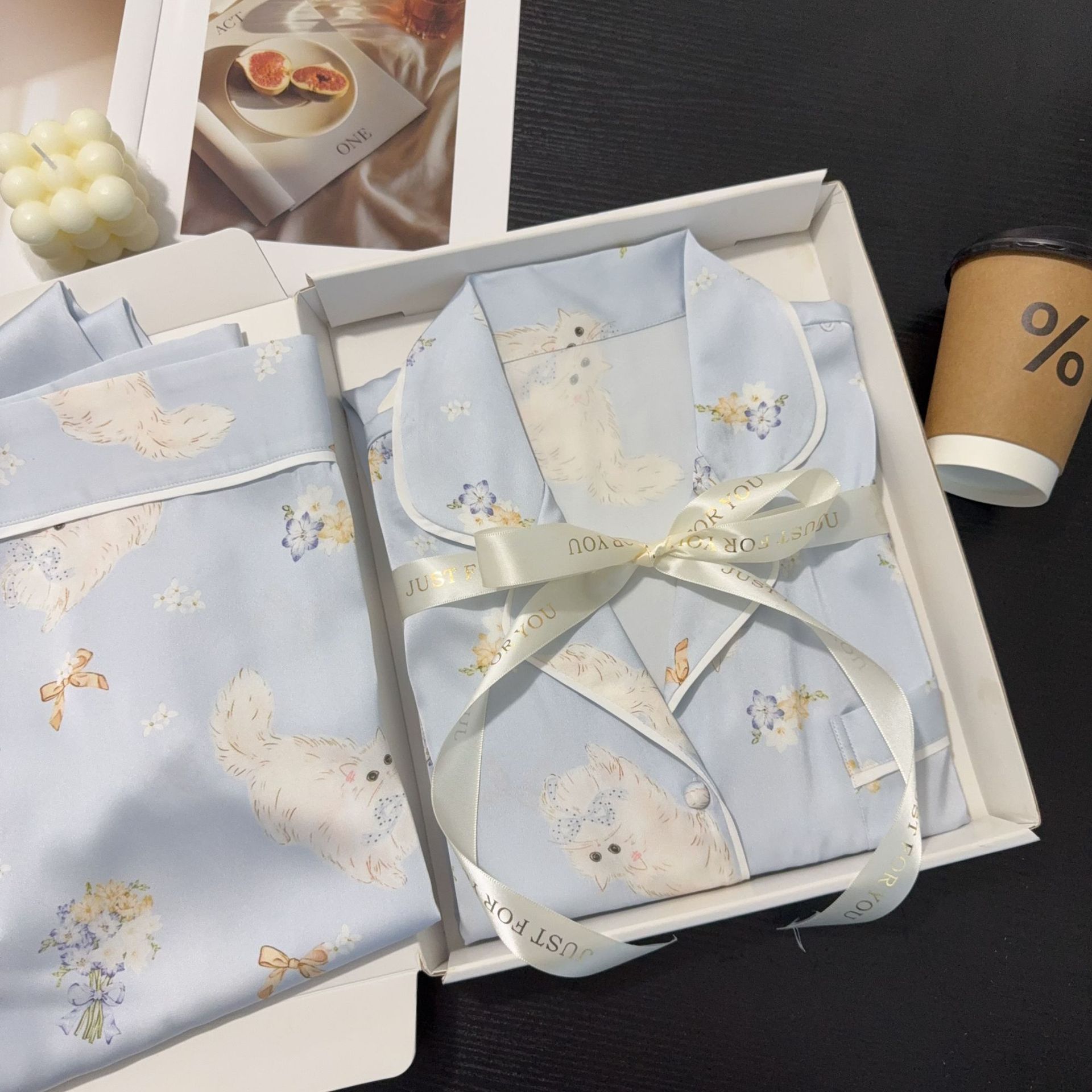 New Ice Silk Pajamas for Women in Spring and Autumn Long-Sleeved Suits Printed Home Clothes Sweet and Cute Cardigan Suits That Can Be Worn Outside