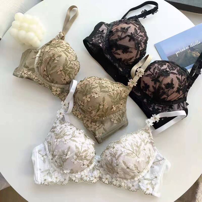 Light Luxury Intimates for Women with Flower Embroidered Lace Steel Ring Push-Up Small Breast Push-Up Pad-Type Adjustable Bra Set Light Luxury Intimates for Women with Flower Embroidered Lace Steel Ring Push-Up Small Breast Push-Up Pad-Type Adjustable Bra Set