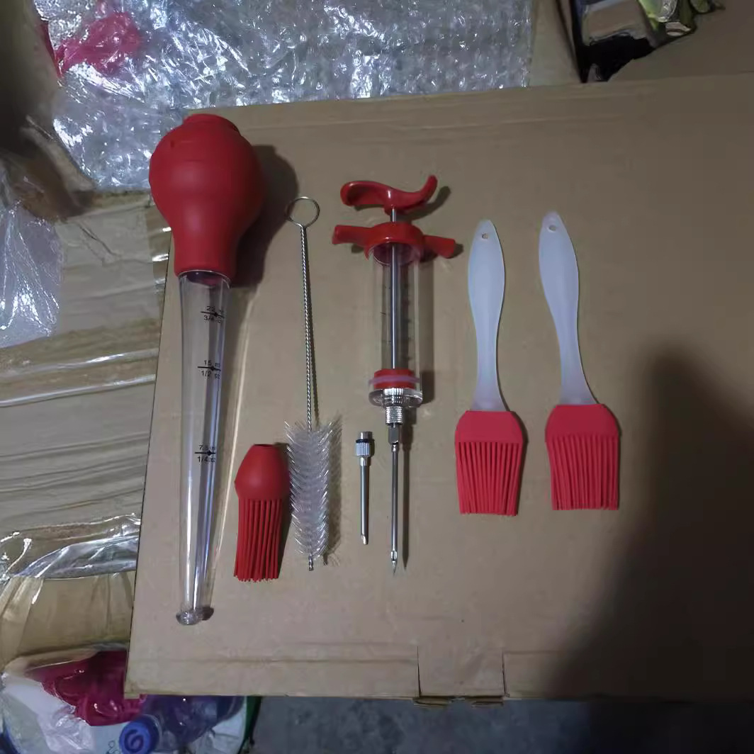 Suministro directo transfronterizo Juego de 4 piezas de aguja de pavo bomba de pollo de silicona bomba de condimento herramienta de barbacoa tubo de condimento por goteo con cepillo bomba de pollo