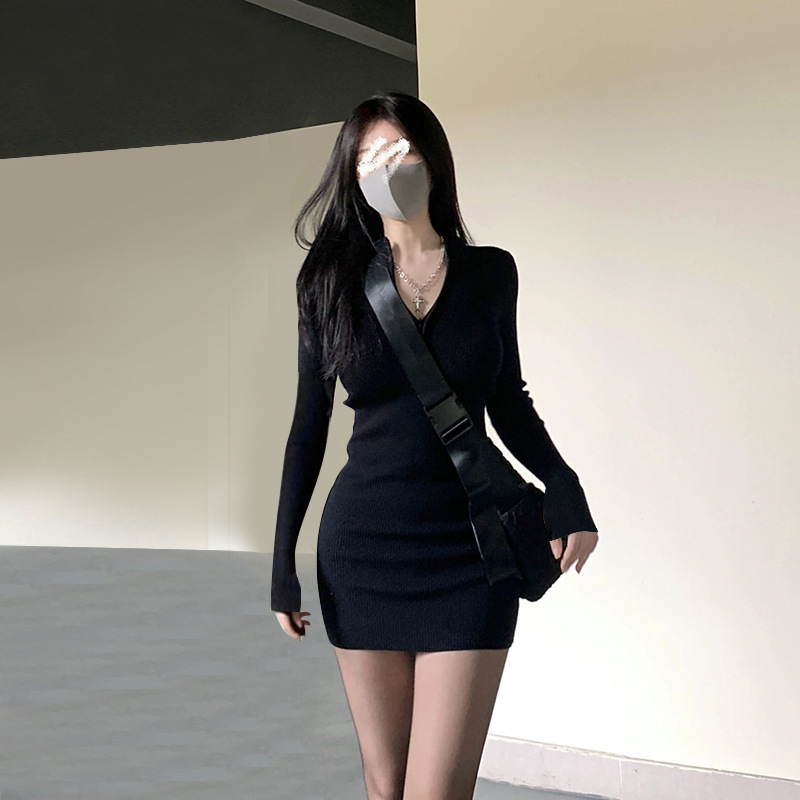 Pure Sexy Black V-neck Long-sleeved dress Small Women's Spring New Hot Girl Slim-fit Hip Skirt
