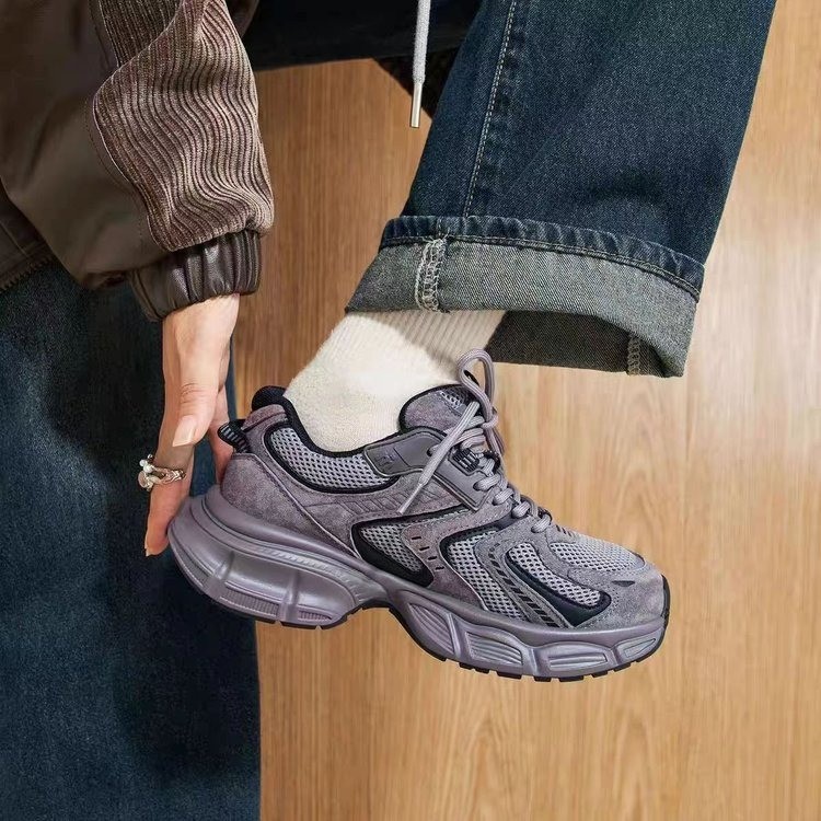 Comercio exterior negro oscuro zapatos de papá temporada de escuela nuevos zapatos de viaje nicho de diseño de alto valor super alto zapatos de mujer image 1