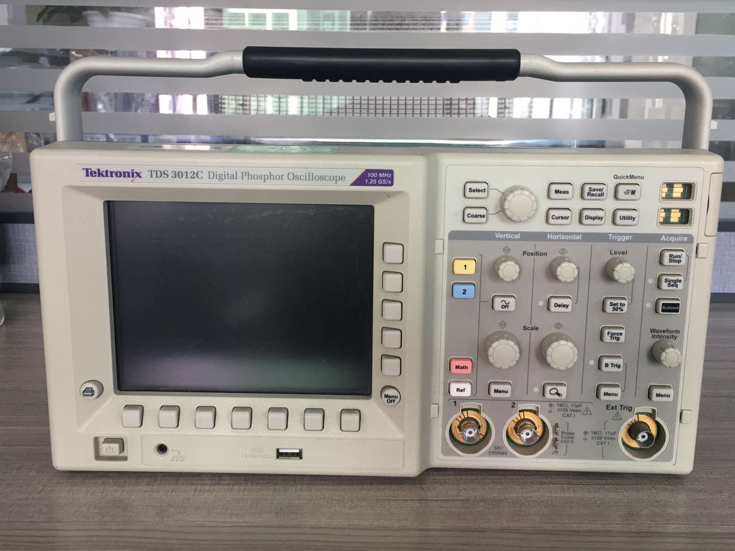 回收/销售 二手泰克TDS3012C 数字存储示波器双四通道