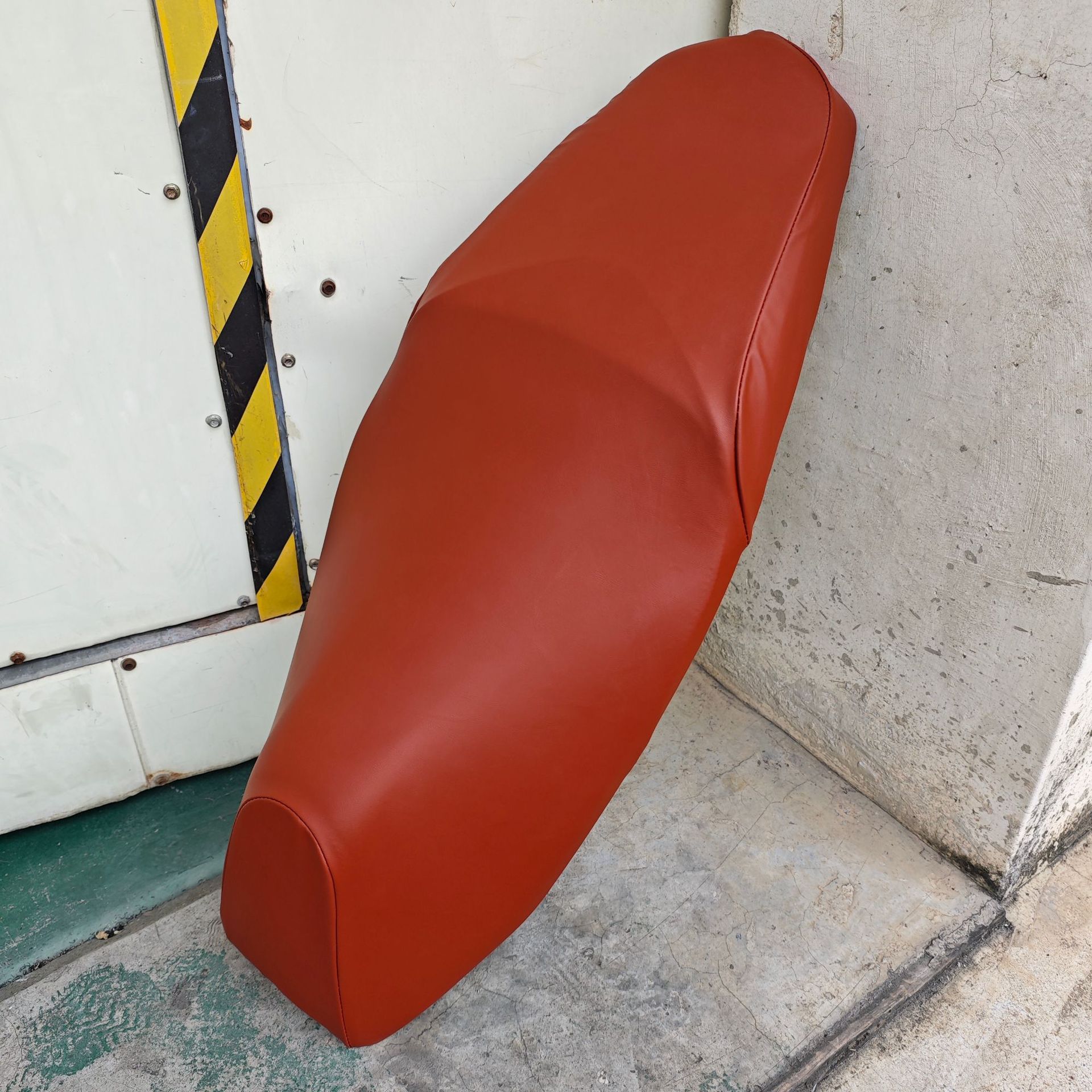 For Haojue UHR150 Motorcycle Cushion Cover Leather Rainproof Sunscreen Boat Car Seat Cover Non-Slip Thickened Heat Insulation Net