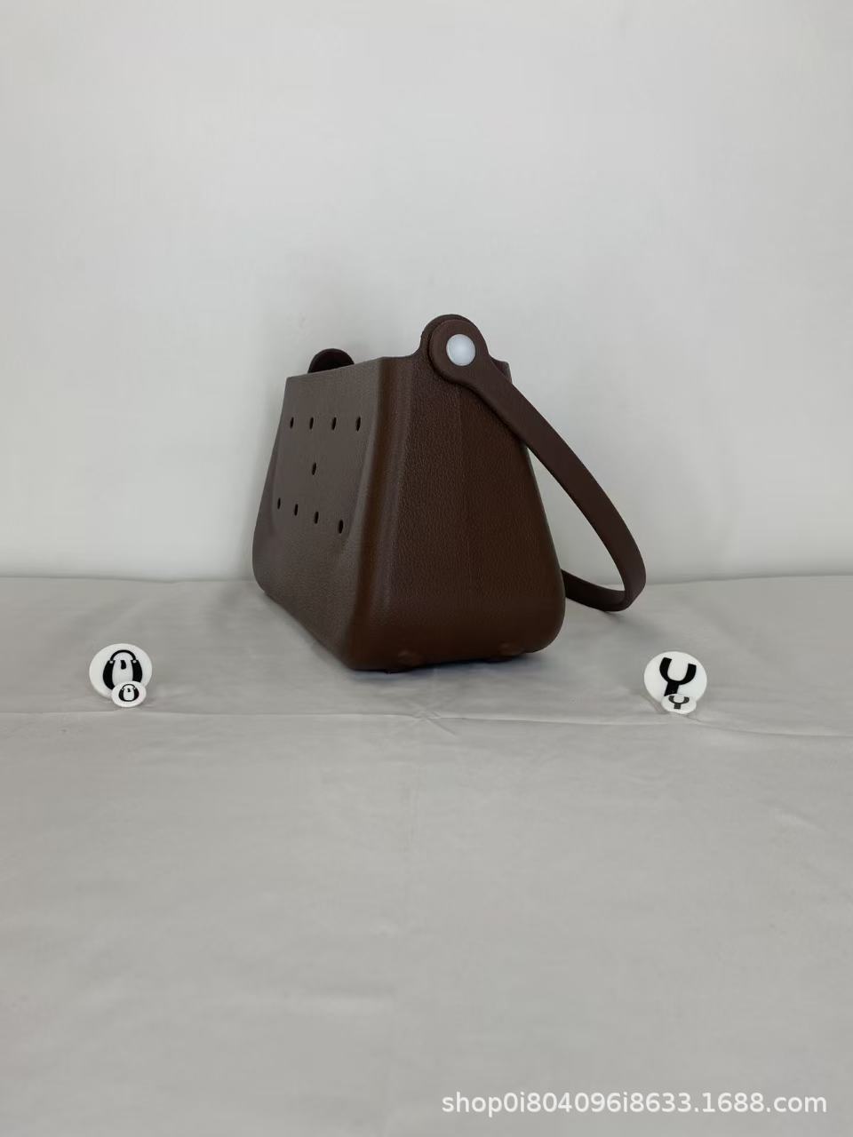 EVA Handtasche mit Tragegriff, Trend-Kosmetiktasche mit Lochdesign, Schultertasche, DIY-fähig, Cartoon-Zubehör, Umhängetasche, Lagerbestand verfügbar