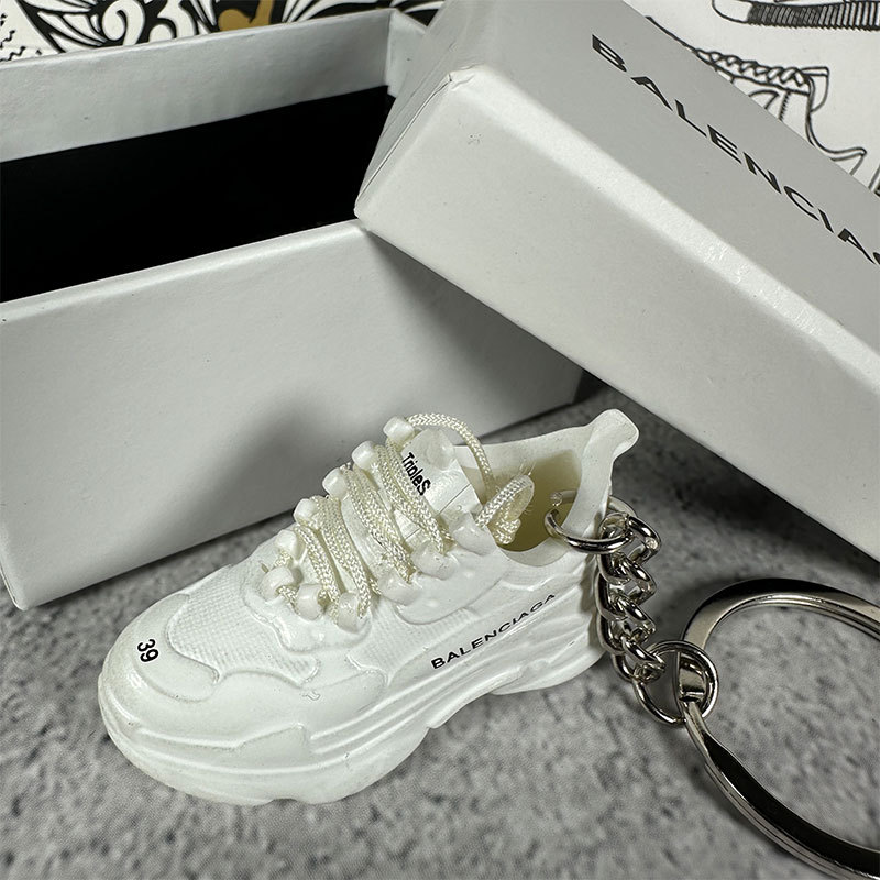 5. paris pure white one + box